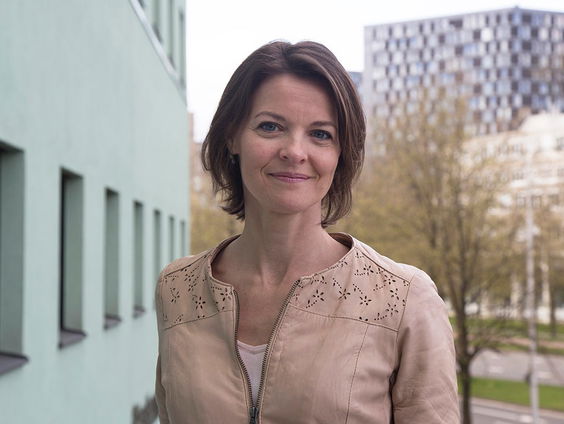 Sven Op 1 - Kinderarts-epidemioloog Patricia Bruijing: 'We kunnen van de lockdown af'