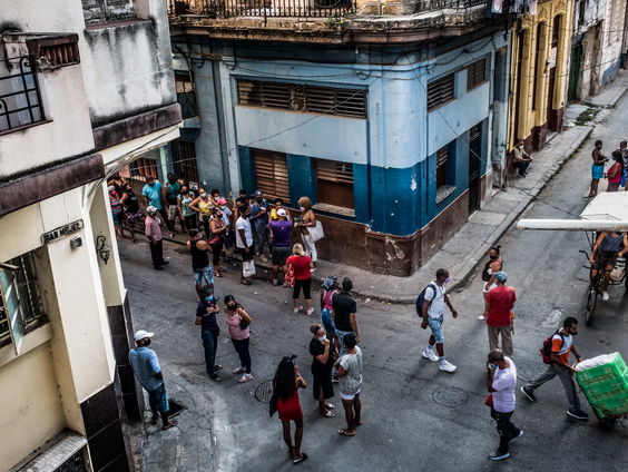 Schaarste drijft de Cubanen tot wanhoop