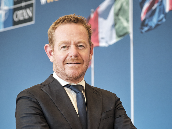 Sven Op 1: Assistent secretaris-generaal van de NAVO van Weel: 'Nog steeds uitbreiding Russische troepen'