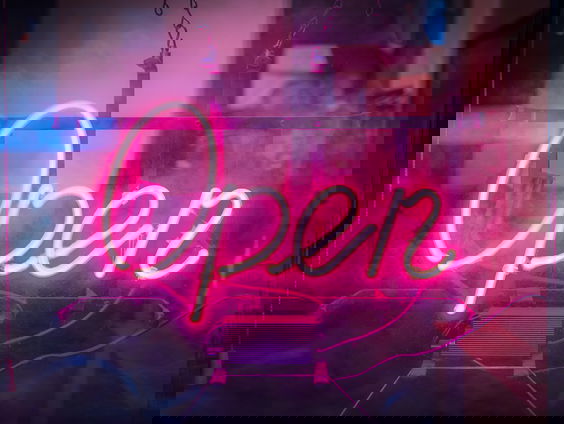 Kabinet eens over versoepelingen: cultuur- en horecasector tot 22.00 open