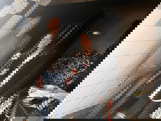 Drie keer gestroopte paling is dé Aalsmeerse pinksterdelicatesse