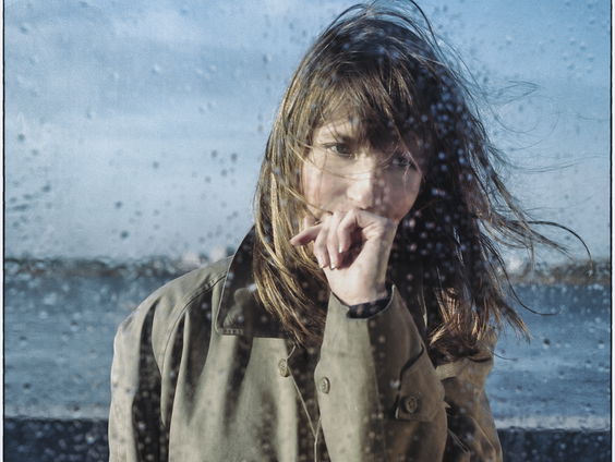 Kunststof - Roosbeef, zangeres