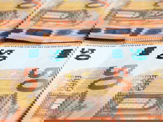 Miljonairs ontduiken belasting met zelf opgerichte goede doelen