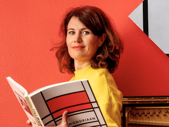 Theatermaker Julika Marijn geeft 3 gouden theatertips