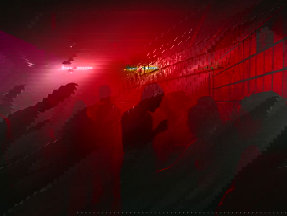 Illegale raves worden ook volop in Nederland georganiseerd