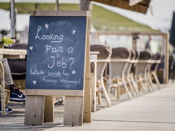 Stand.nl: 'Werkgevers moeten meer doen om mensen aan het werk te helpen'