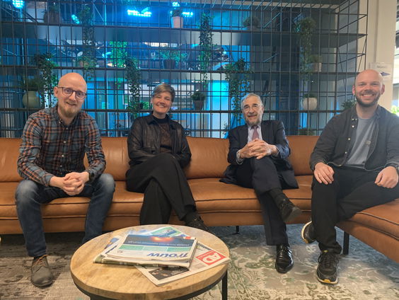 Dit is de Zondag met Lody van de Kamp, Lotte Pen en Jorn den Hertog