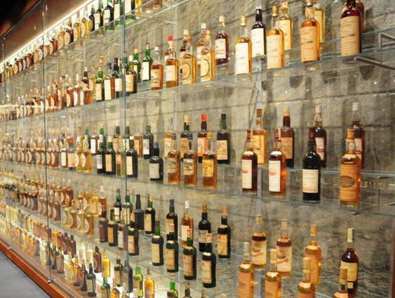 Steeds meer mensen beleggen in Whiskey