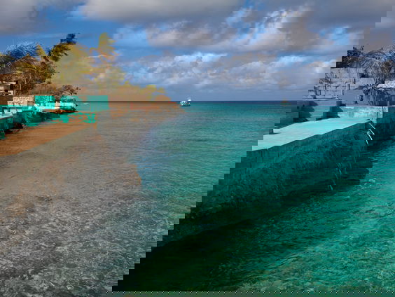 Consumenten-bond Bonaire klaagt Nederland aan om armoede