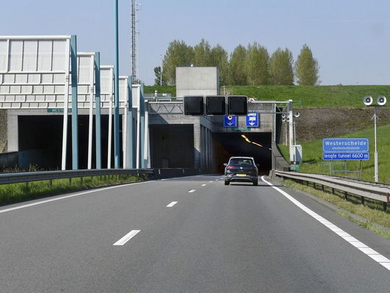 Is de Westerscheldetunnel binnenkort tolvrij? 'Misschien snel witte rook'
