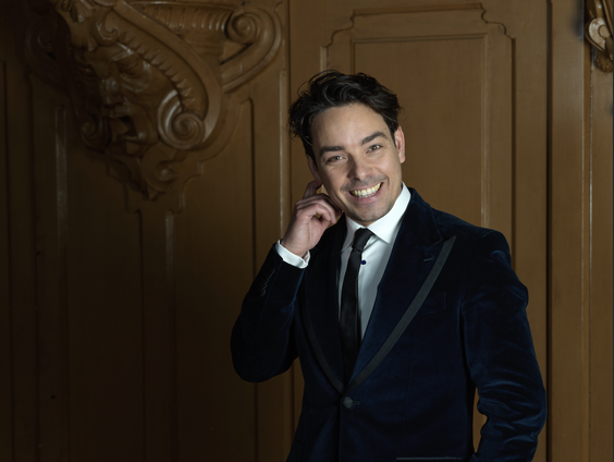 Christiaan Kuyvenhoven, pianist en presentator