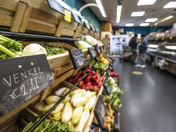 Supermarkten zijn te weinig open over mensenrechtenwesties