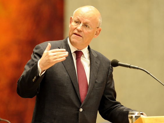 VVD-coryfee Uri Rosenthal: 'Formatie zal waarschijnlijk opnieuw lang duren'