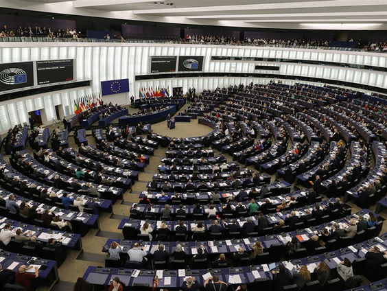 Stand.nl: 'Het vetorecht in de EU moet worden afgeschaft'