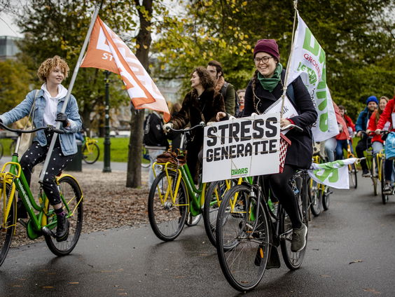 Trekt de jongere generatie aan het kortste eind?