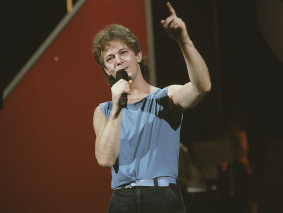 Harrie Jekkers vereeuwigd met eigen plein: 'Officieel mag dat niet'