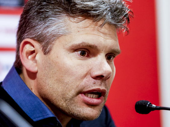 Stekelenburg hoort berucht Ajax-fragment terug: 'Word ik niet blij van'