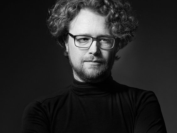 Ivo Bonthuis, schrijver en redacteur