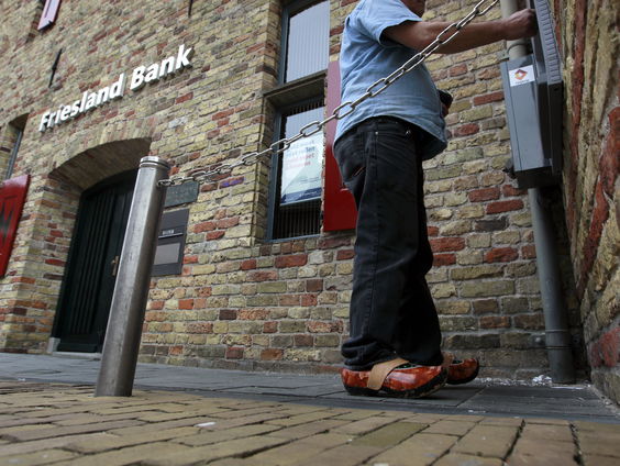 Hoe de Friesland Bank in 2012 verdween