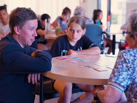 Coronapandemie veranderde perspectief van kinderen op ouderen blijkt uit onderzoek