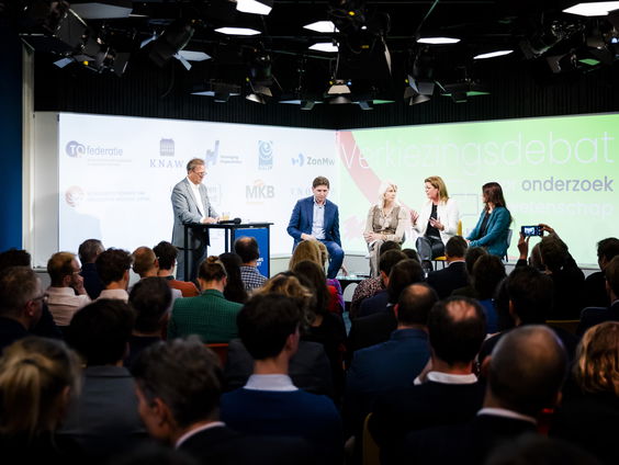 De VerkiezingsSoap: de aanval is geopend!