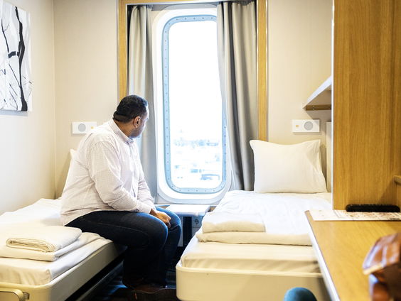 COA wil extra investeren in noodopvang op schepen, maar dat is niet dé oplossing