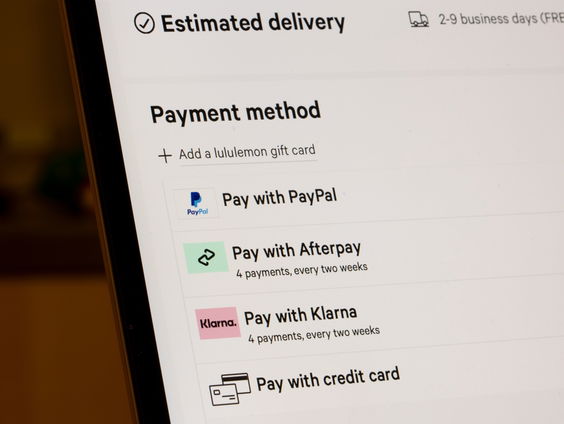 Stand.nl: Achteraf betalen bij online winkelen moet stoppen