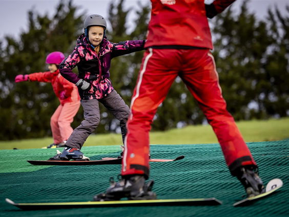 Wat doen skigebieden zonder sneeuw?