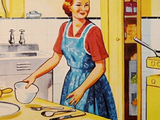 Vrouw, begeeft u naar het aanrecht