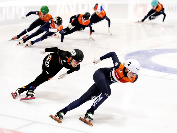 Helmplicht nodig in het schaatsen? 'Niet aangeboren hersenletsel is een groot probleem'