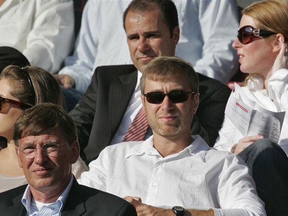 Marcel van Roosmalen en Stef de Bont over Abramovich en Vitesse