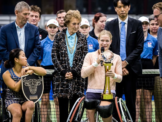 Rolstoeltennisster De Groot verovert officieuze wereldtitel