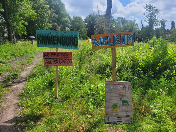 De zomer van Gen Z: Jip (25) bouwt aan Krakenburg