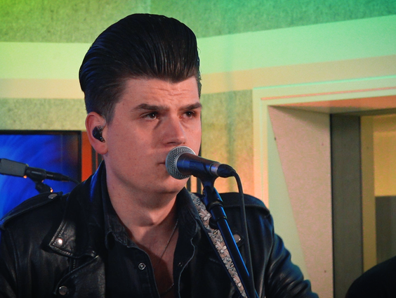 Mick Stender - Midnight Sky (Miley Cyrus cover) (Live @ Giel)