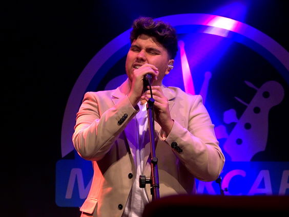 Nick Klyne - Rain On Your Parade live in Muziekcafé