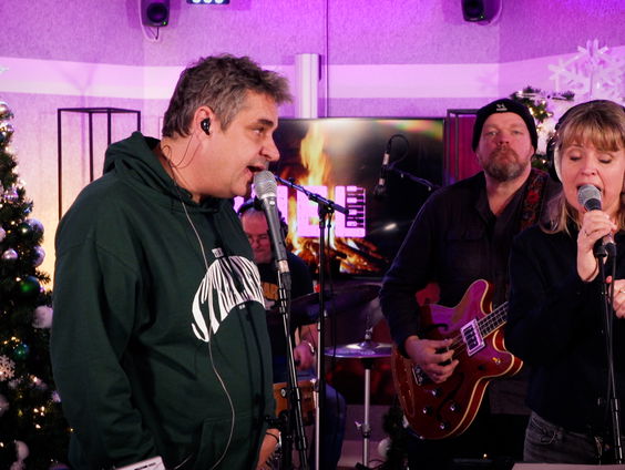 Frank Lammers & Ricky Koole & Ocobar - You Can't Make Old Friends (Kenny Rogers cover) (Live @ Giel)