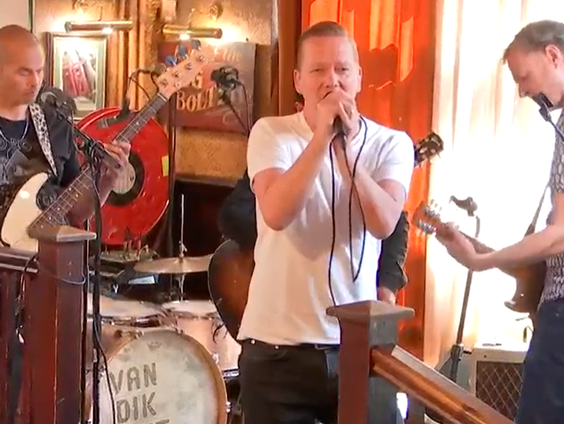 Van Dik Hout - Een nacht eeuwigheid