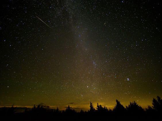 Vroege meteorenzwerm is volgens Rob van den Berg de spectaculairste tot nu toe: 'Meest meteoren per uur'