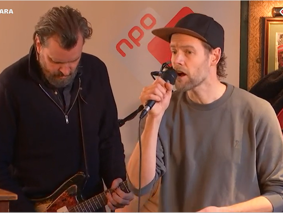 Het Zesde Metaal – Naar de wuppe