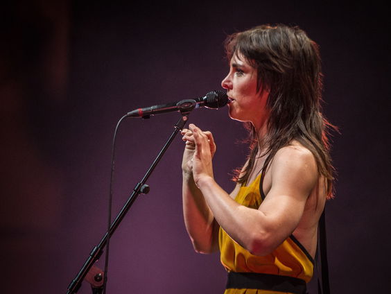 Wende Snijders te horen tijdens Songfestival-act S10: "Dacht dat dit geheim was"