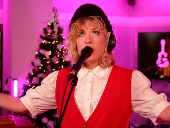 Judy Blank - God Only Knows (The Beach Boys cover) (Live @ Giel)