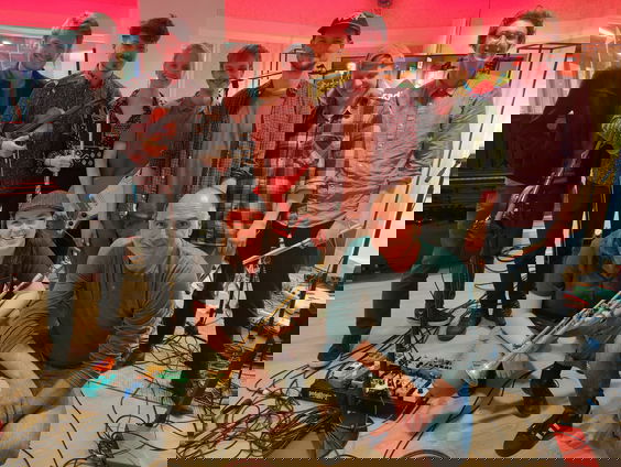 Moon Moon Moon speelt 'First Snow' (live @ Blokhuis)