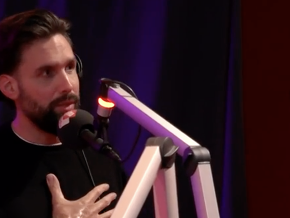 Nick Schilder omschrijft zijn werkwijze als soloartiest