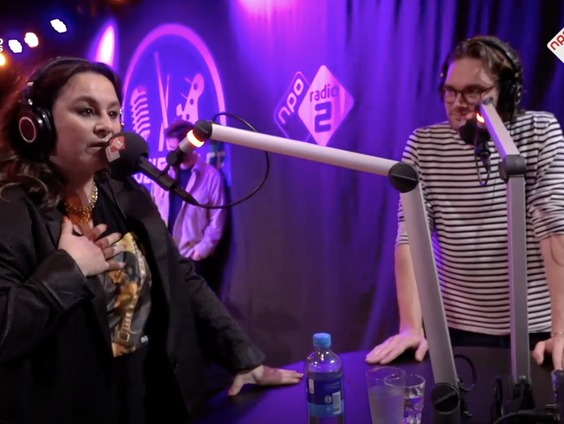 Trijntje Oosterhuis & Xander Vrienten over hun nieuwe album met de liedjes van Henny Vrienten