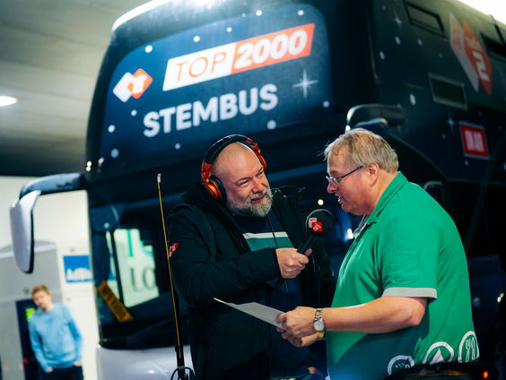 Vrolijke NPO Radio 2 luisteraar Helwin zet een excuus op z'n Top 2000 Stemlijst