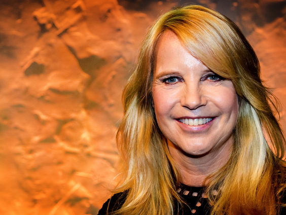 Linda de Mol houdt het niet droog bij eerste uitzending Miljoenenjacht