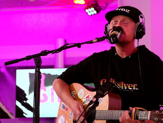 Jonas Brøg - Lost On You (LP cover) (Live @ Giel)