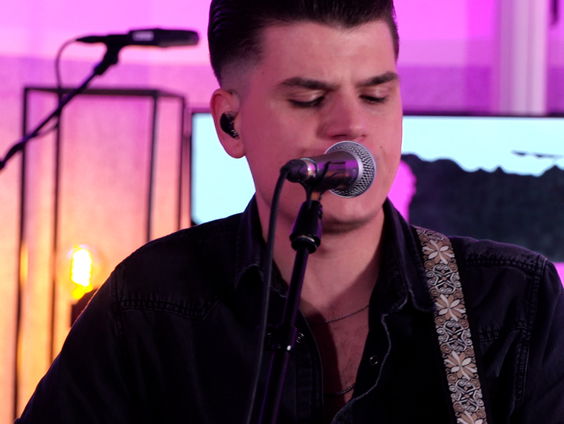 Mick Stender - One More Game To Play (Live @ Giel)