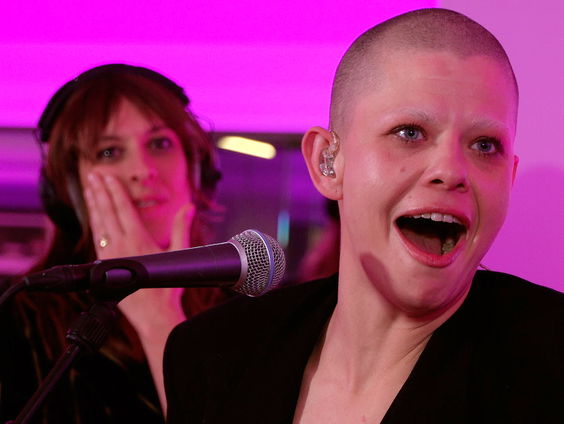 Kovacs maakt duet met Rammstein-zanger Till Lindemann