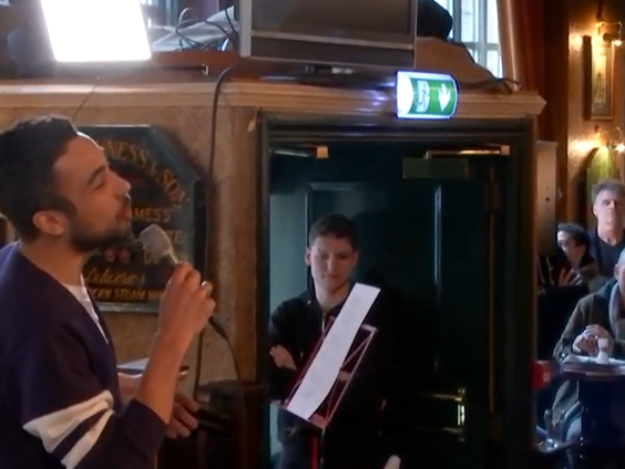 Het Spijkerlied met Aron Elstak